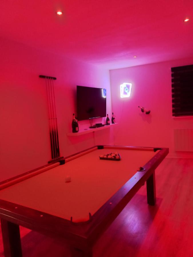 .GaMe.ROoM... Épernay Exterior foto
